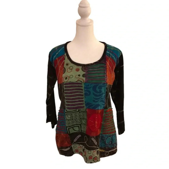 Rising International Tops - Unleash Your Vibrant Soul with Rising International Top! 🌟